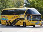 Neoplan Starliner von JobTours aus Deutschland in Waren.