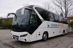 Neoplan Tourliner von Fehervar Travel aus Ungarn im Okt.2017 in Krems.