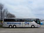 SETRA S416 GT- HD von WEIHERER Reisen aus Deutschland im April 2013 in Krems an der Donau gesehen.