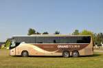 SETRA 416 GT-HD,rechts gesteuert,aus England am 13.7.2013 in Krems an der Donau.