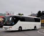 Setra 415 GT-HD von Euroguide.hu am 4.10.204 in Krems.