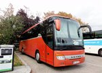 Setra 415 GT-HD aus Polen in Krems gesehen.