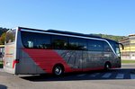 Setra 415 HD von Simperl Reisen aus der BRD in Krems.