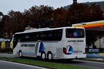 Setra 416 GT-HD von Lftner Reisen aus Tirol in Krems gesehen.