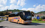 Setra 416 GT-HD von ARNOLD Reisen aus der BRD in Krems unterwegs.