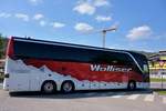 Setra 416 HDH von WALLISER Reisen aus der CH in Krems.