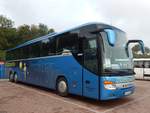 Setra 417 GT-HD von Rhönperle aus Deutschland im Stathafen Sassnitz.