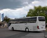 Setra 415 GT-HD aus Ungarn 07/2017 in Krems.