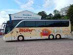 Setra 415 HDH von Möllers Reisedienst aus Deutschland im Stadthafen Sassnitz.