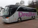 Setra 415 HDH von Dreßler aus Deutschland im Stadthafen Sassnitz.