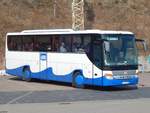 Setra 415 GT-HD von der Usedomer Bäderbahn im Stadthafen Sassnitz.