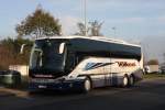 Setra 516 HD Reisebus der Fa. Vlkert, Riesenbeck, am 8.12.2014 auf Rastplatz in Garbsen.