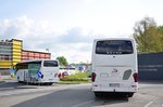 2 Setra 517 HD von Zwlfer Reisen aus Niedersterreich in Krems gesehen.