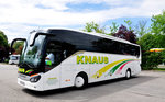 Setra 515 HD von Knaus Reisen aus sterreich in Krems gesehen.