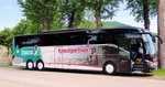 Setra 517 HD von Krautgartner Reisen aus Ried/Obersterreich in Drnstein gesehen.Mannschaftsbus des SV Ried .