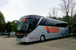 Setra 515 HDH von Sramek Reisen aus Wien in Krems.