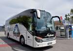 Setra 511 HD von Stiefvater Reisen aus der BRD 06/2017 in Krems.