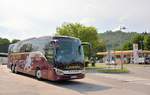 Setra 516 HD von Linden Reisen aus der BRD 2018 in Krems.