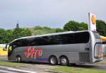 Volvo B11R Sunsundegui von Sato tour aus Spanien im Mai 2015 in Krems unterwegs.