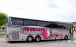 Van Hool T917 Astron von Neubauer Reisen aus sterreich in Krems gesehen.