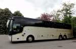 Van Hool TX16 acron von ENGELER Reisen aus der BRD am 14.5.2015 in Krems.