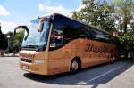 Volvo 9700 von Hagspiel Reisen aus sterreich am 1.Juli 2014 in Krems gesehen.