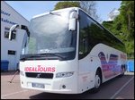 Volvo 9700 von Ideal-Tours aus Deutschland im Stadthafen Sassnitz.