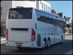 Volvo 9900 von Mols Rejser aus Dnemark in Sassnitz.