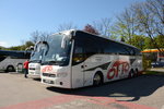 Volvo 9900 von Otto Reisen aus sterreich in Krems gesehen.