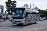 Volvo 9900 von Schmidhofer Reisen aus sterreich in Krems.