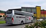 Volvo 9900 von Schmidhofer Reisen aus sterreich in Krems.