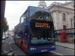 Optare von Golden Tours in London.