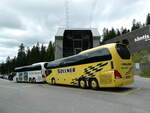 (252'345) - Aus Deutschland: Sllner, Regensburg - R-ES 972 - Neoplan am 4. Juli 2023 in Schwgalp, Sntis-Schwebebahn