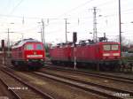 232 117-2 wartet am rotem Signal w�rend die beidne 114er auf neue Leistung warten.