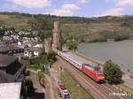 101 120-4 verl�sst Oberwesel mit den IC 2113 Hamburg – Stuttgart.
