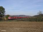 111 218-4 mit RE 4248 M�nchen – N�rnberg bei Darshofen.
