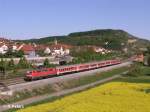111 203 verl�sst Retzbach-Zellingen mit einer RB W�rzburg.