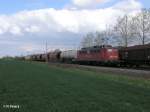 140 790-7 zieht gemischten G�terzug bei Podelwitz. 16.04.11