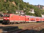143 025-5 verl�sst Bacharach mit ein RE nach Frankfurt/Main.