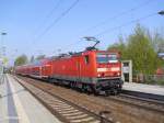 143 327-5 verlie� Schkeuditz als S-Bahn nach Halle am 23.04.10