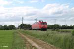 145 024-6 mit einem gemischten G�terzug bei der Stromkreistrennstelle Bischofsheim.