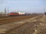 155 107-8 mit einem gemischten G�terzug in Leipzig Sch�nfeld.