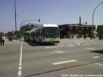 3-Teiliger Gelenkbus des Hamburger Cityverkehr (HVV) am Hbf am 8.6.13 