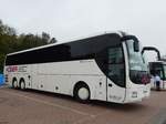 MAN Lion's Coach von Höber-Reisen aus Deutschland im Stadthafen Sassnitz.