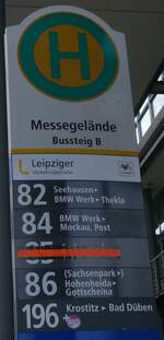 leipzig/855547/264544---leipziger-verkehrsbetriebe-haltestellenschild---leipzig (264'544) - Leipziger Verkehrsbetriebe-Haltestellenschild - Leipzig, Messegelnde - am 10. Juli 2024