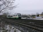VT14 rollt bei Sch�nfeld mit der VBG86564 nach Hof vorbei.