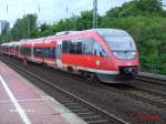 Ein Taltent als RB Kleve-D�sseldorf bei D�sseldorf-V�lklingerstrasse.