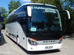 Setra 517 HD von Hampel-Reisen aus Deutschland in Waren.