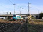 183 003 f�hrt mit den ALX/R 357 Praha an Regensburg Ost vorbei.