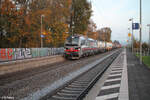 6193 455-3  Kölner Dom  zieht mit einem gemischten KLV-Zug durch Pölling in Richtung Nürnberg. 26.10.24